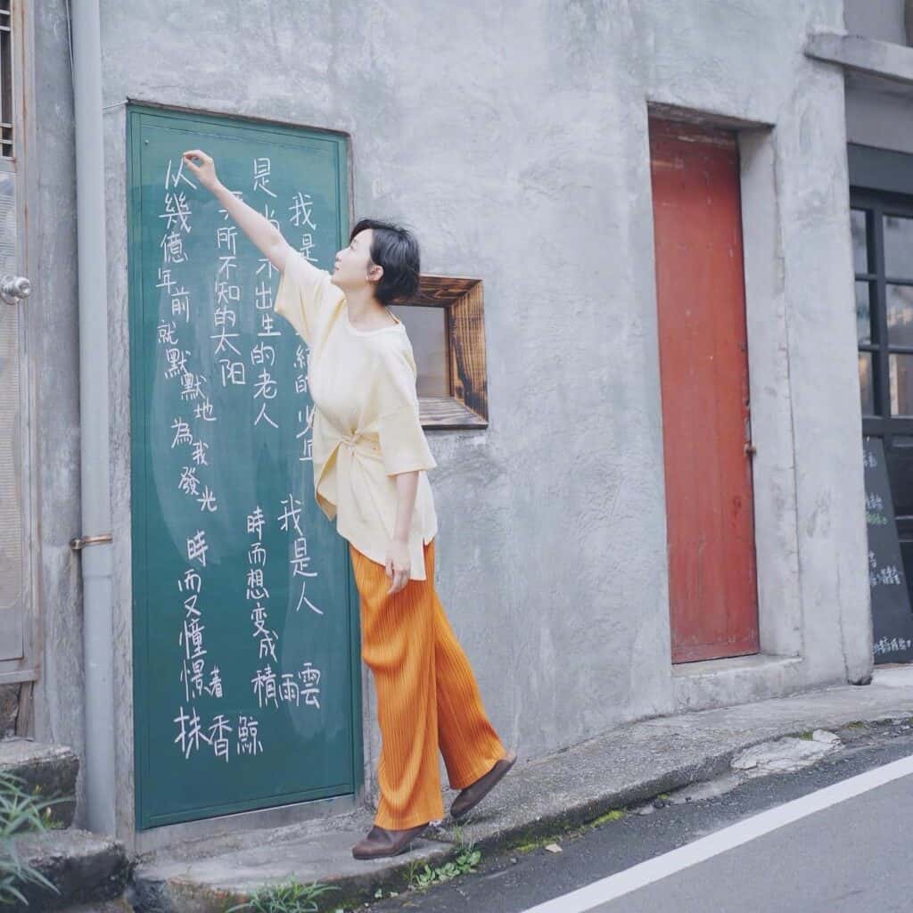 Chinese travel influencers: Molly