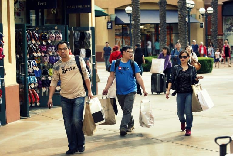 Chinese Tourists choose Non-EU countries for spending vacations