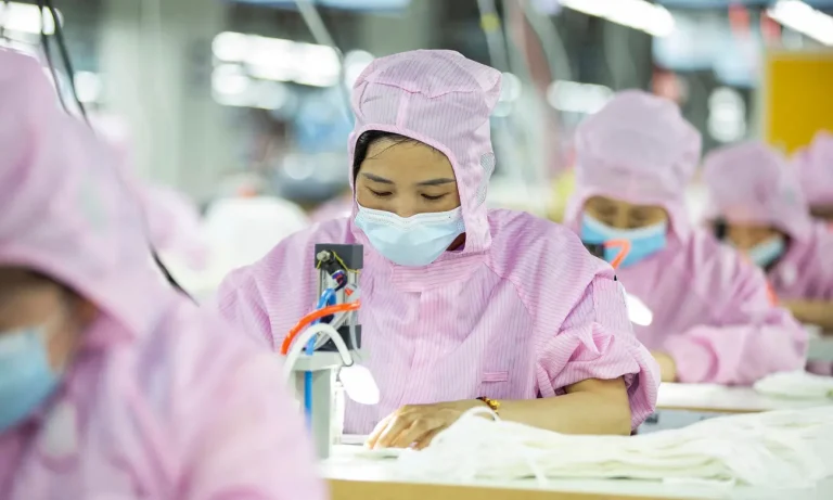 Many economists believe that China will escape a slowdown similar to Japan’s
